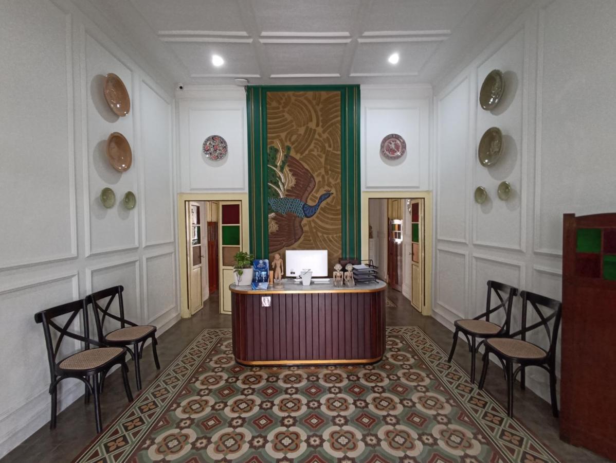 Mruyung Guest House Kota Lama Banyumas Mitra Reddoorz ภายนอก รูปภาพ